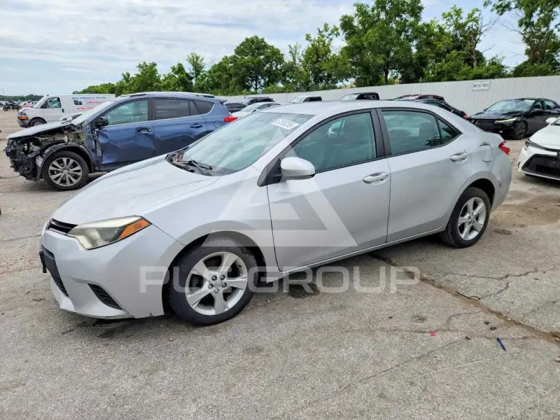 2014 Toyota COROLLA фото