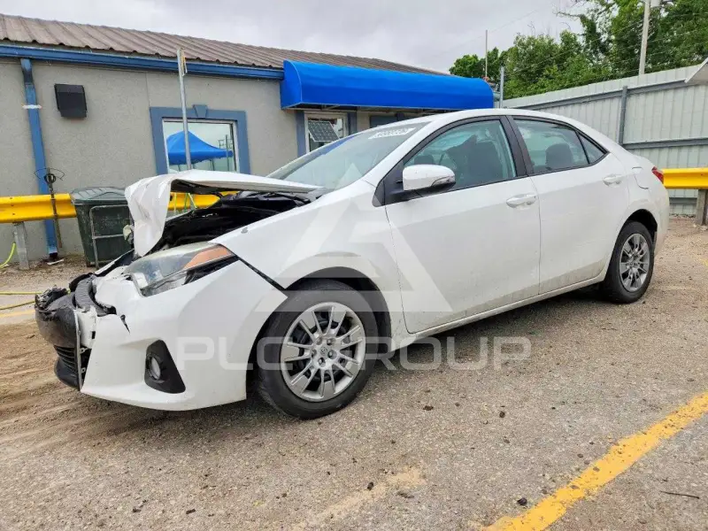 2014 Toyota COROLLA фото