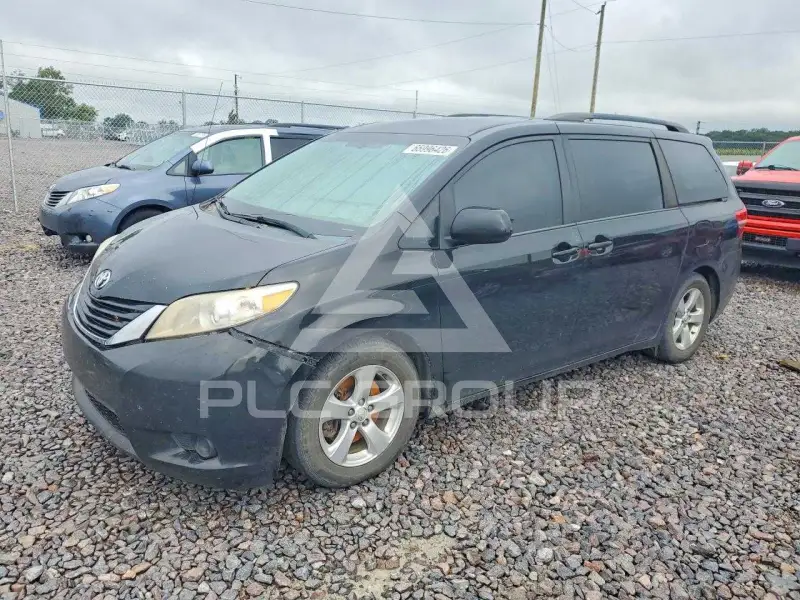 2014 Toyota SIENNA фото