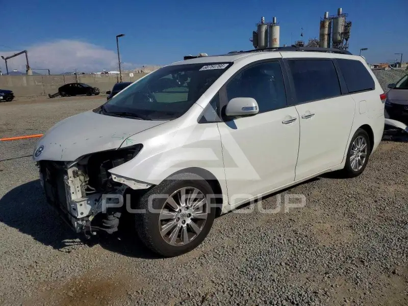 2014 Toyota SIENNA фото