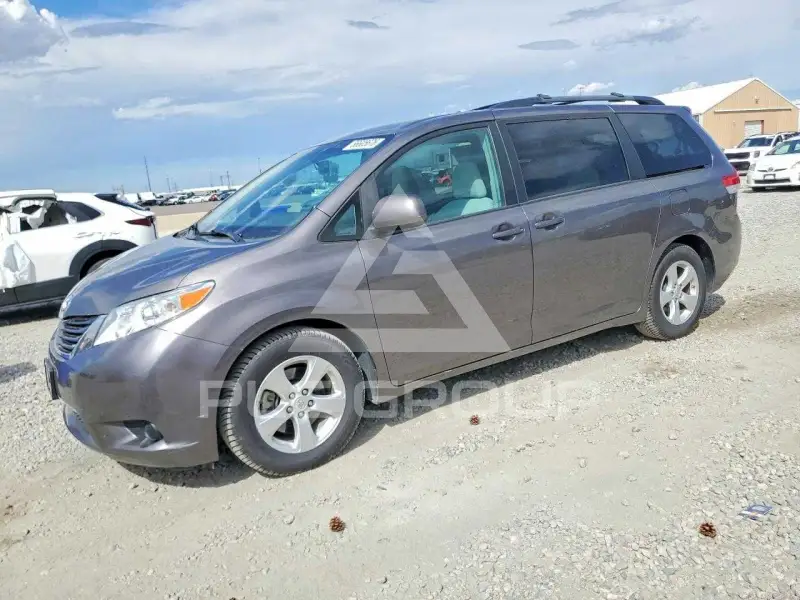 2014 Toyota SIENNA фото
