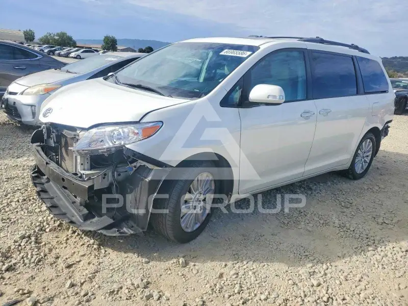 2014 Toyota SIENNA фото