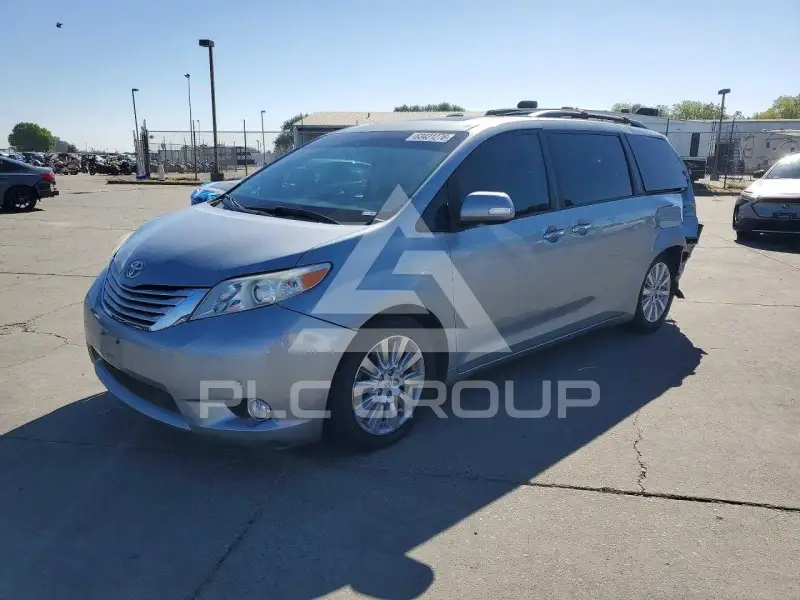 2014 Toyota SIENNA фото