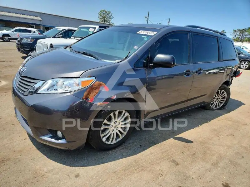2014 Toyota SIENNA фото