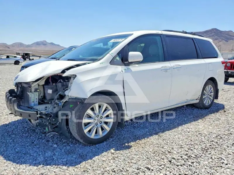 2014 Toyota SIENNA фото