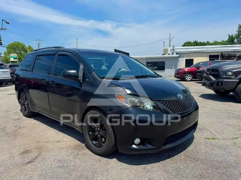 2014 Toyota SIENNA фото