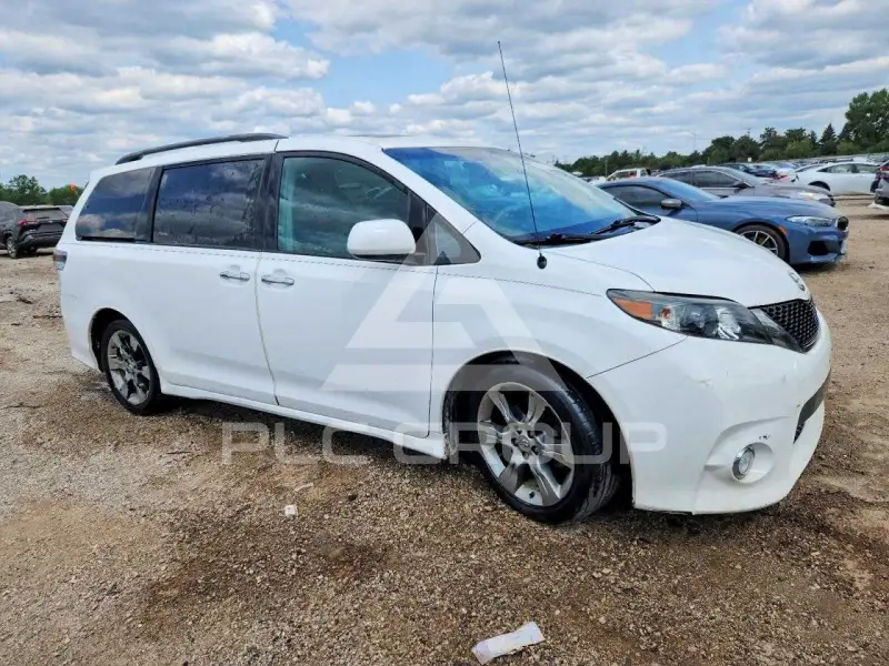 2014 Toyota SIENNA фото