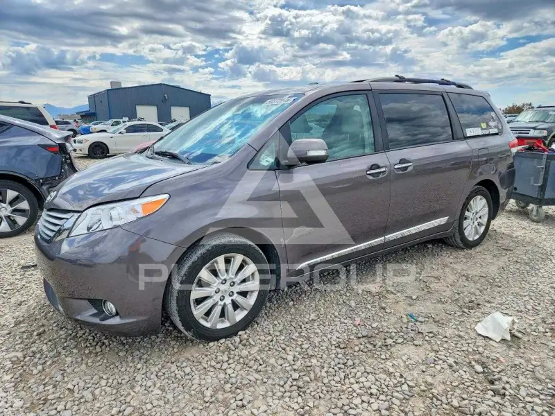 2014 Toyota SIENNA фото