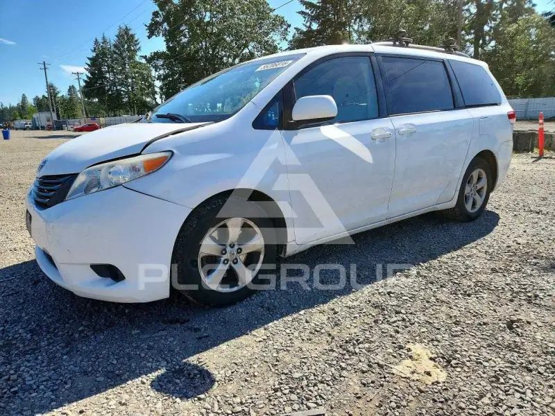 2014 Toyota SIENNA фото