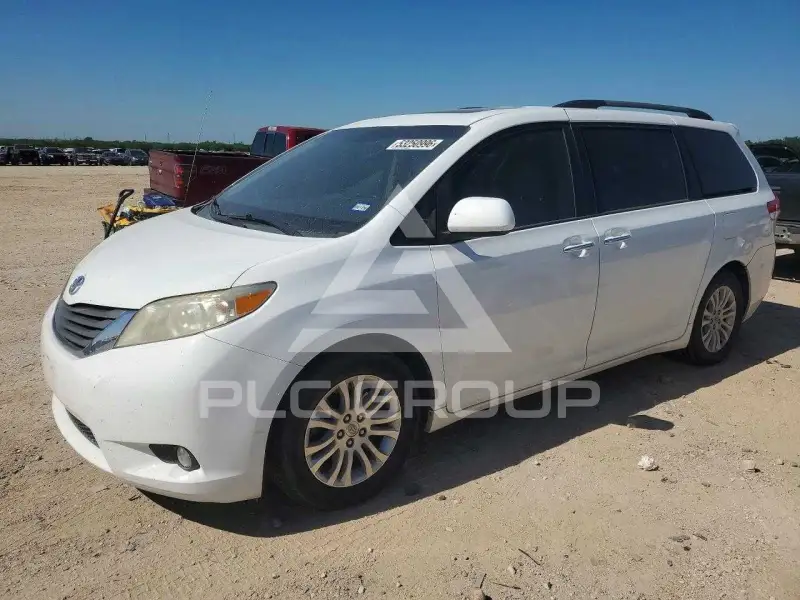 2014 Toyota SIENNA фото
