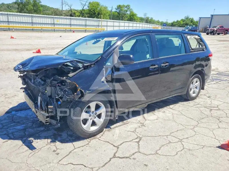 2014 Toyota SIENNA фото