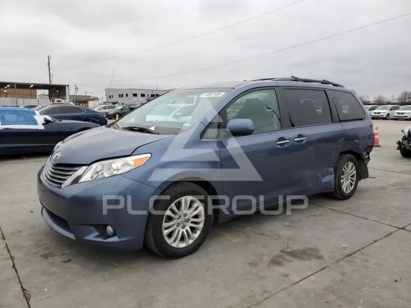 2014 Toyota SIENNA фото