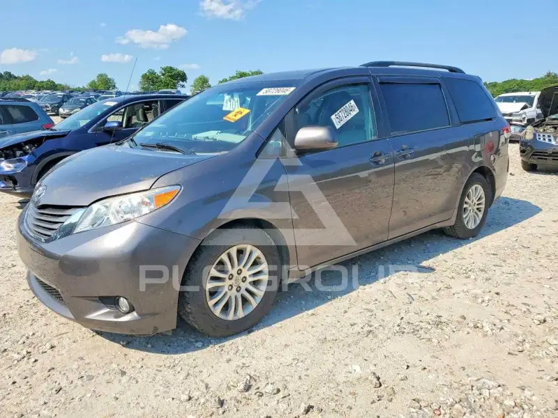 2014 Toyota SIENNA фото