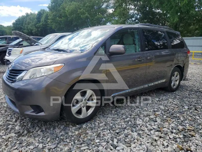2014 Toyota SIENNA фото