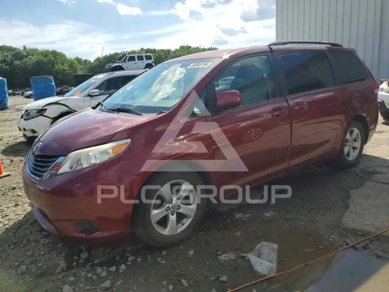 2014 Toyota SIENNA фото