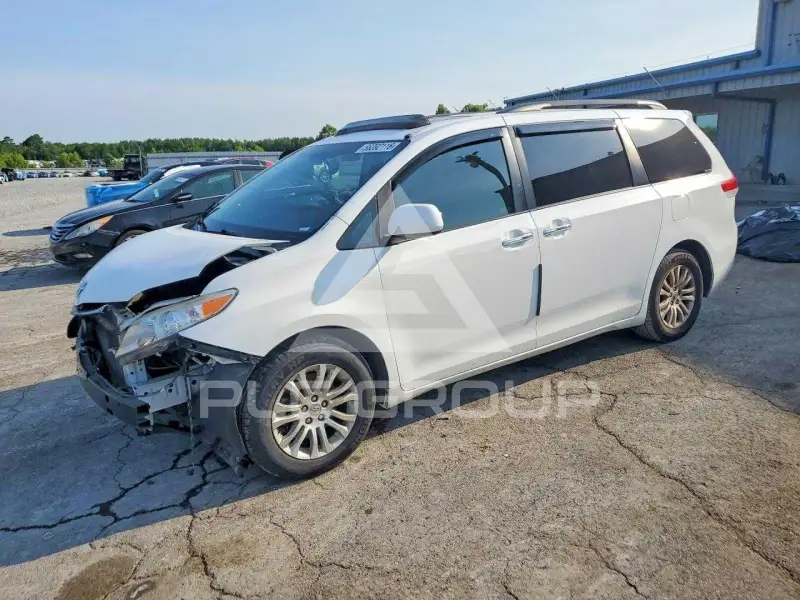 2014 Toyota SIENNA фото