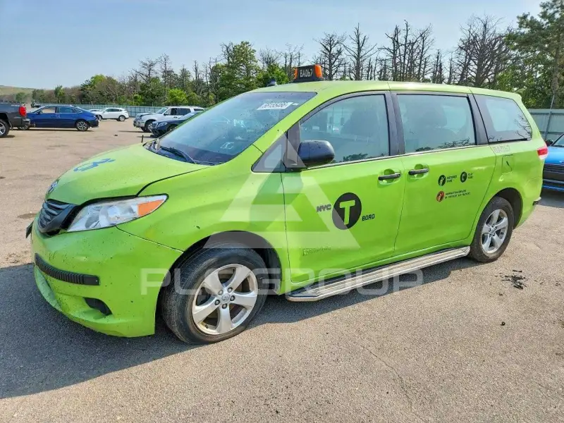 2014 Toyota SIENNA фото
