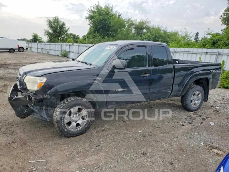 2014 Toyota TACOMA photo