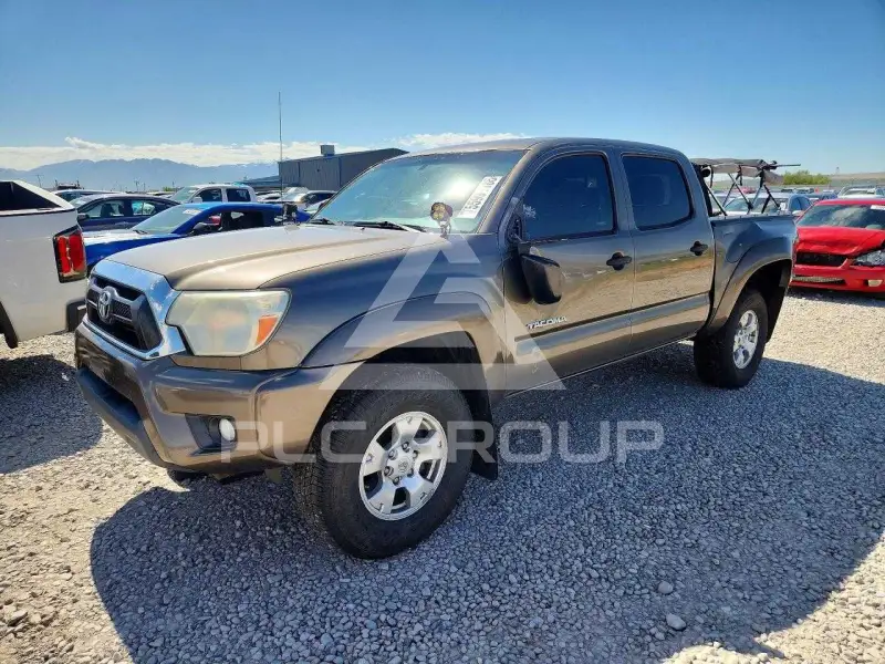 2014 Toyota TACOMA photo