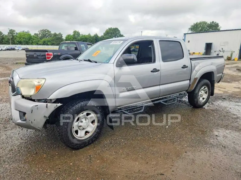2014 Toyota TACOMA photo