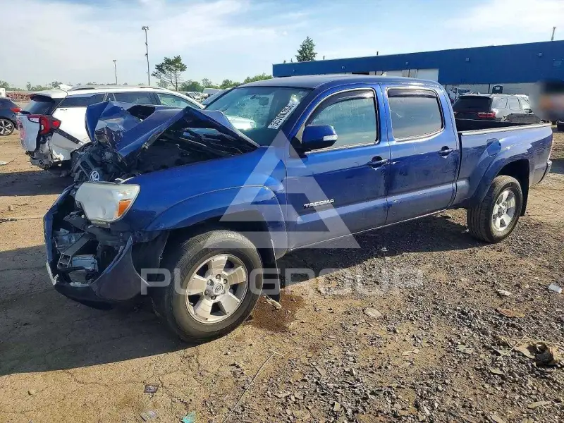 2014 Toyota TACOMA photo