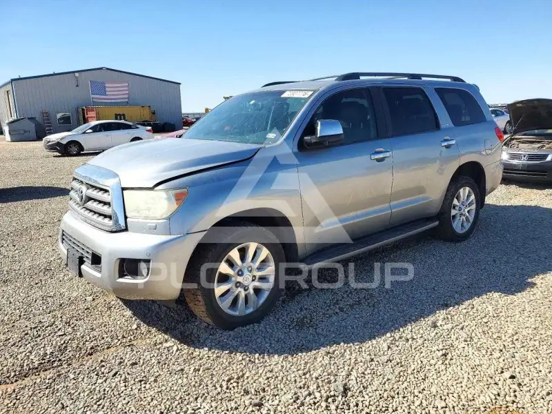 2014 Toyota SEQUOIA photo