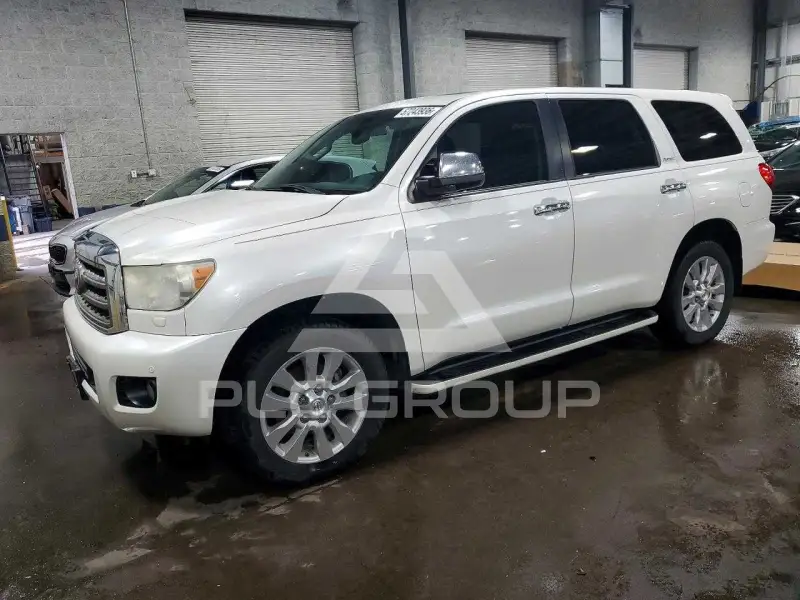 2014 Toyota SEQUOIA photo