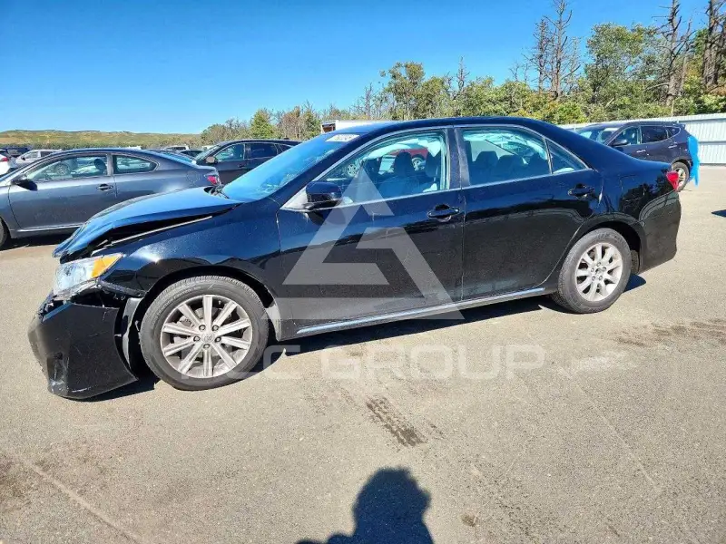 2014 Toyota CAMRY photo