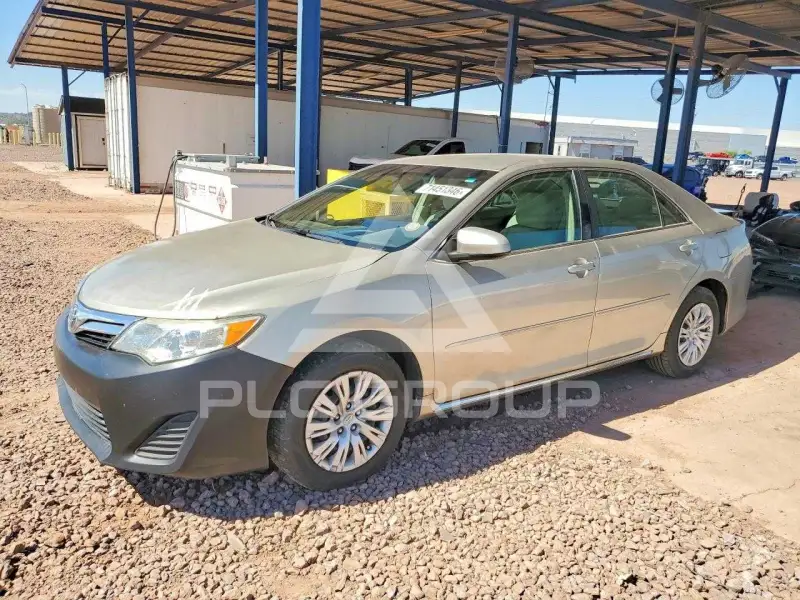 2014 Toyota CAMRY фото