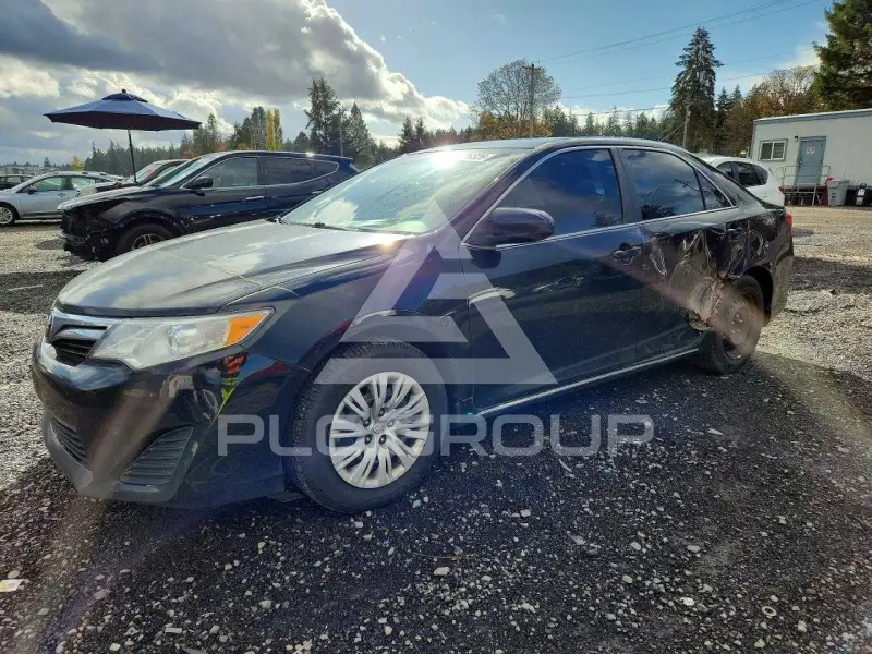 2014 Toyota CAMRY фото