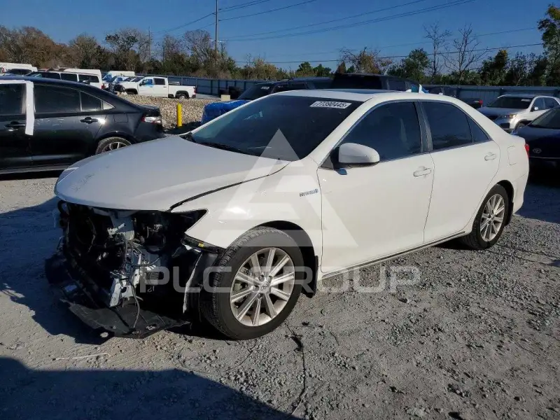 2014 Toyota CAMRY фото