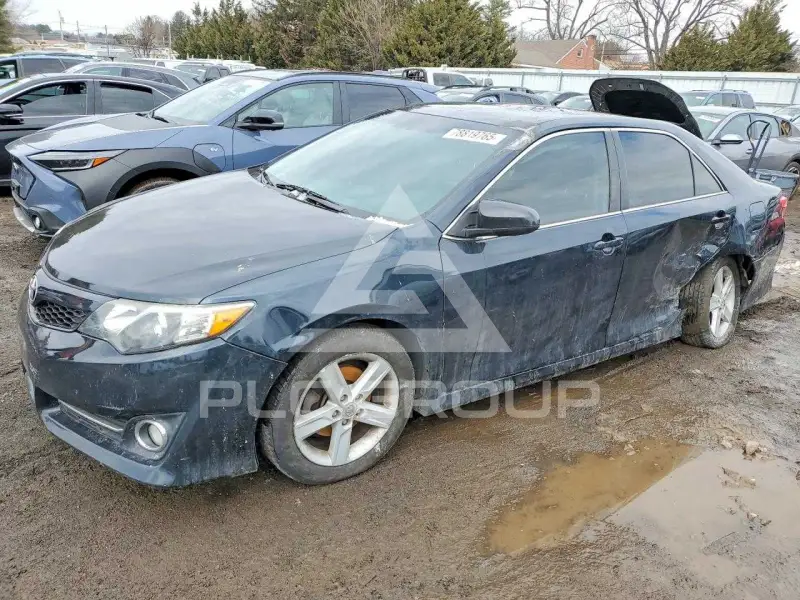 2014 Toyota CAMRY фото