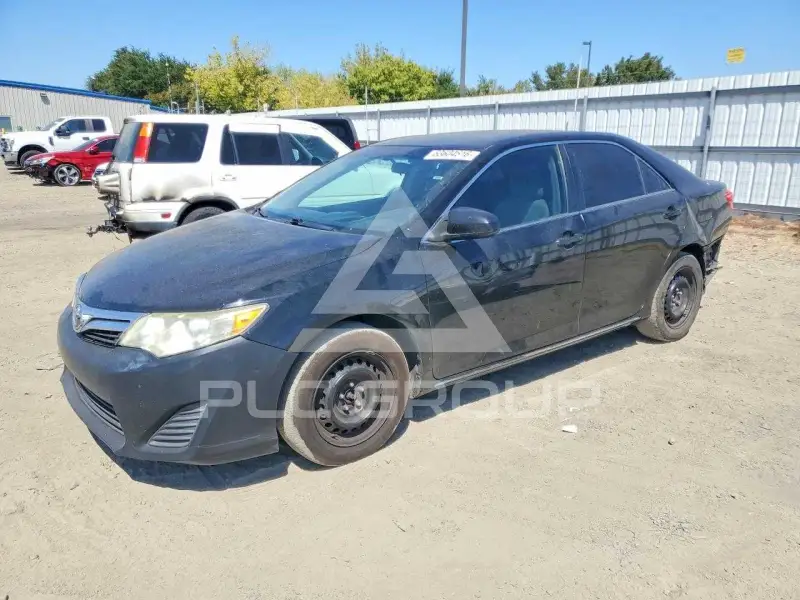 2014 Toyota CAMRY photo