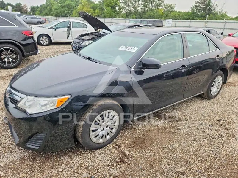 2014 Toyota CAMRY фото