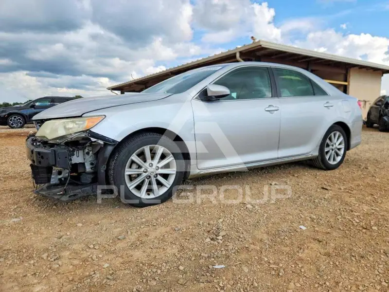 2014 Toyota CAMRY photo