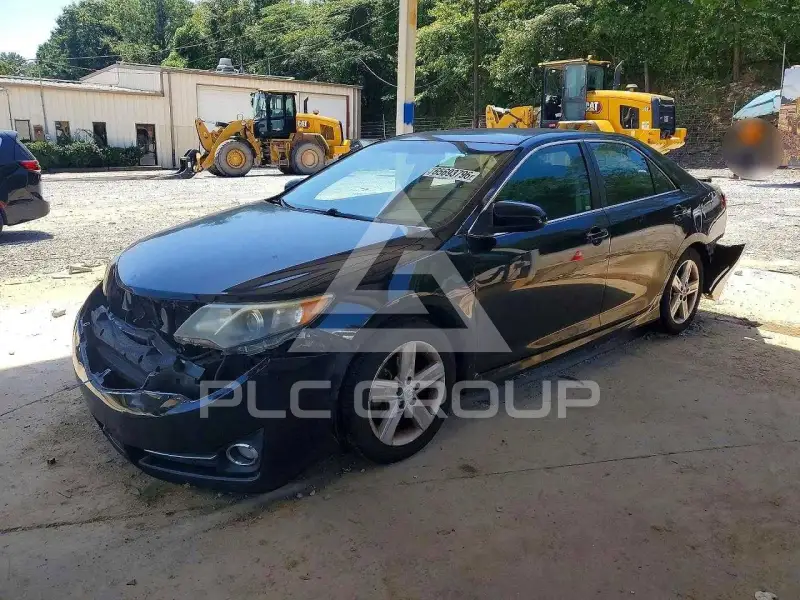 2014 Toyota CAMRY фото