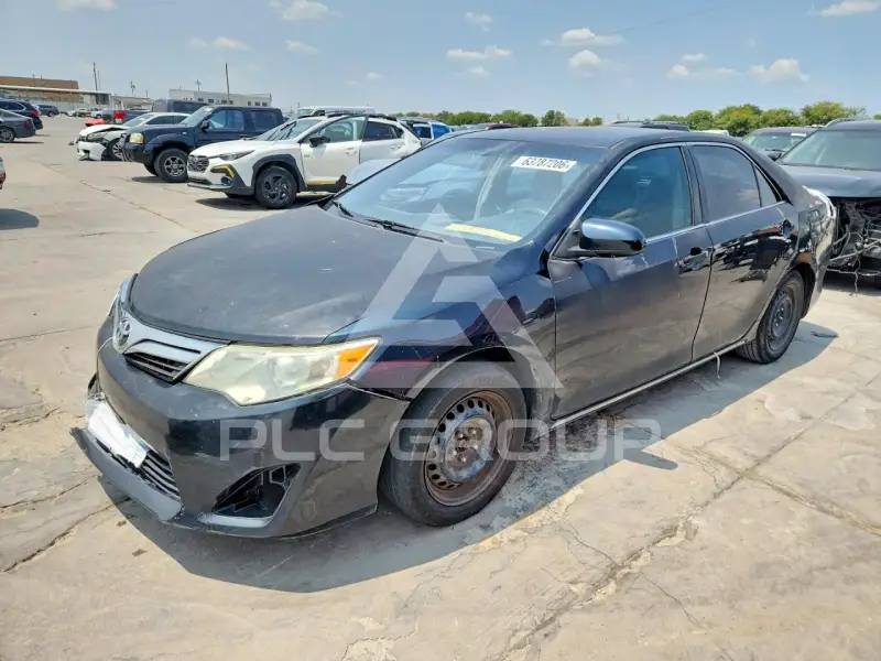 2014 Toyota CAMRY фото