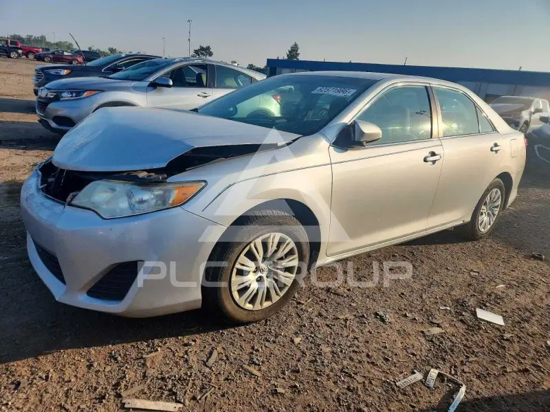 2014 Toyota CAMRY фото