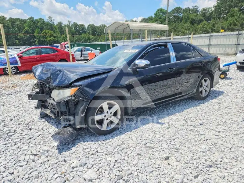 2014 Toyota CAMRY фото