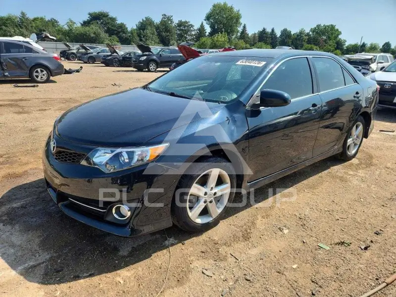 2014 Toyota CAMRY фото