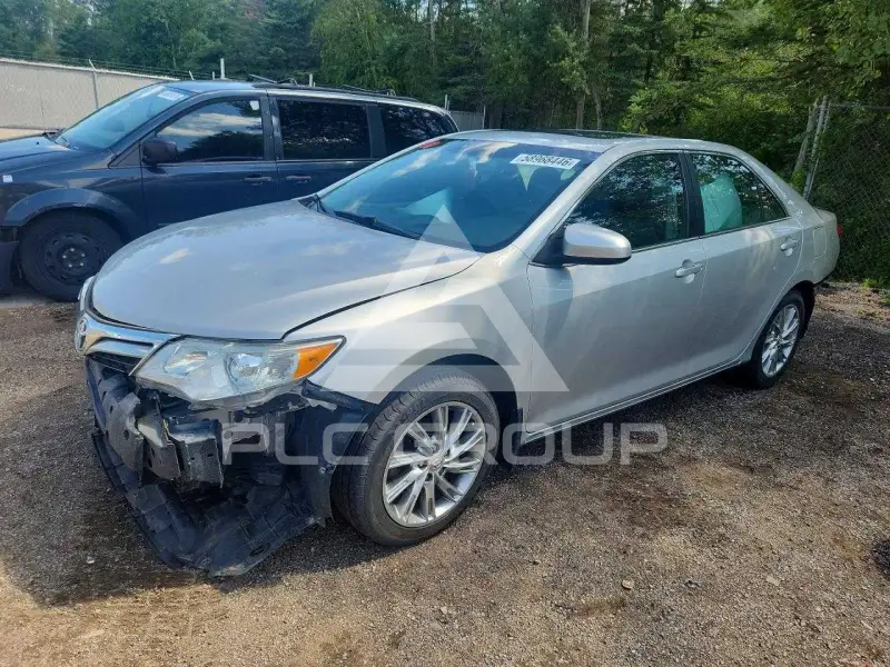 2014 Toyota CAMRY фото