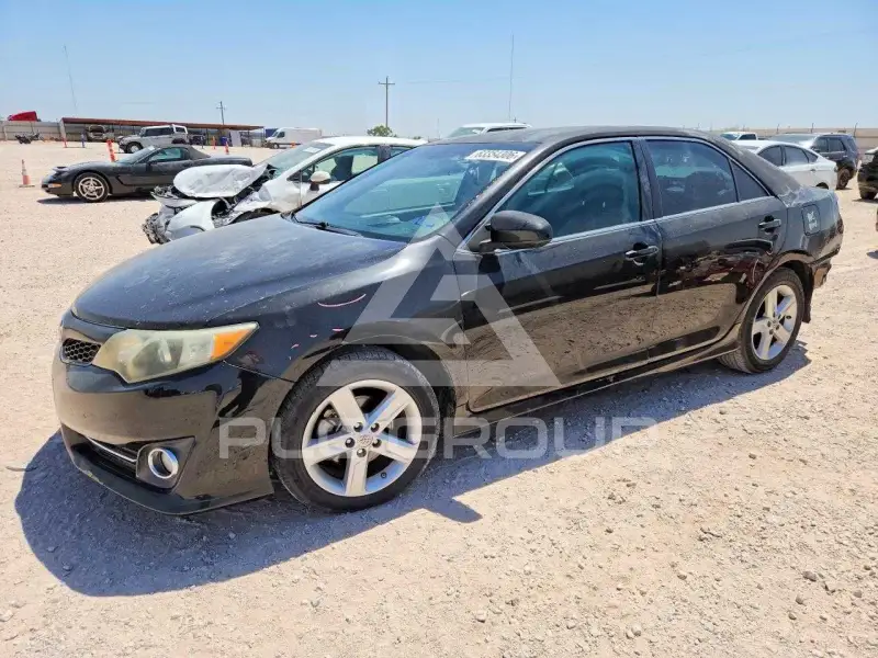 2014 Toyota CAMRY фото