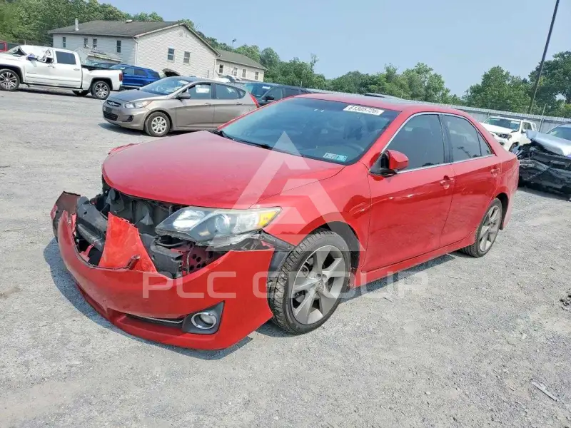 2014 Toyota CAMRY фото