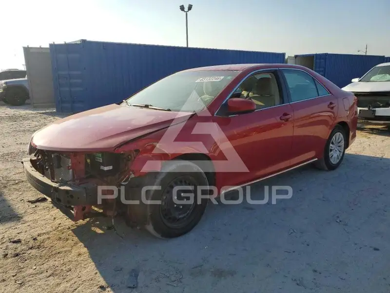 2014 Toyota CAMRY фото