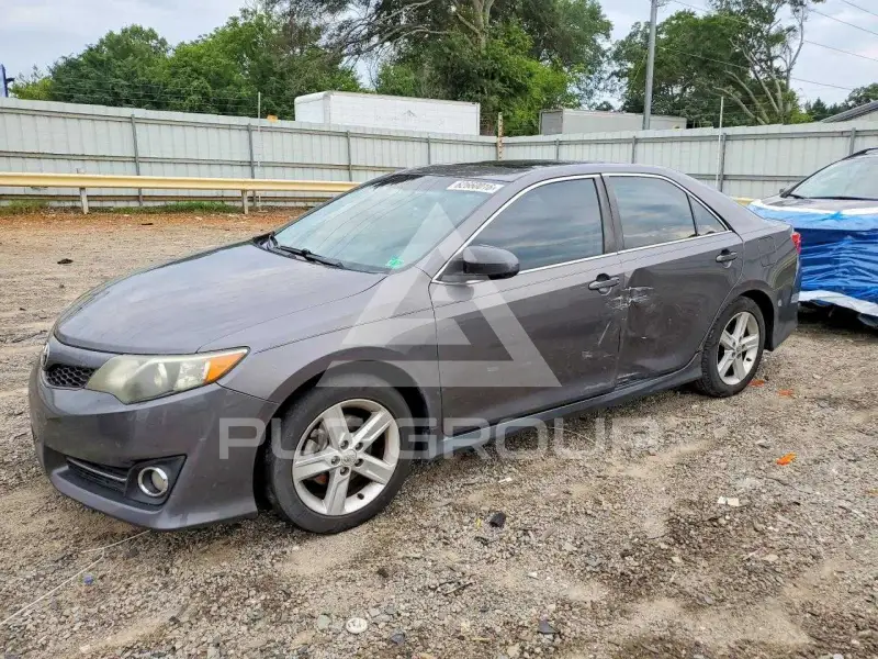 2014 Toyota CAMRY фото