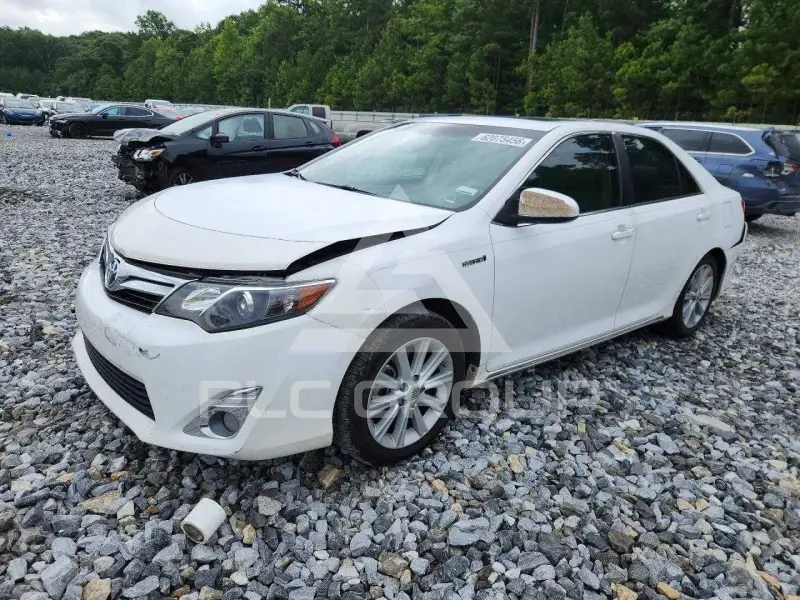2014 Toyota CAMRY фото