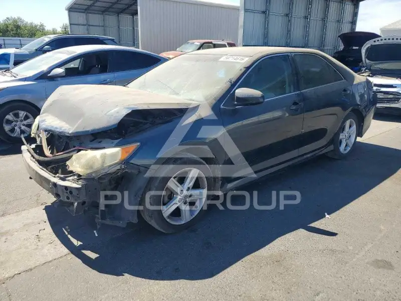 2014 Toyota CAMRY photo