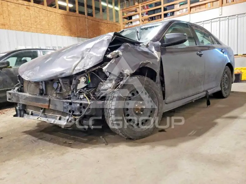 2014 Toyota CAMRY фото