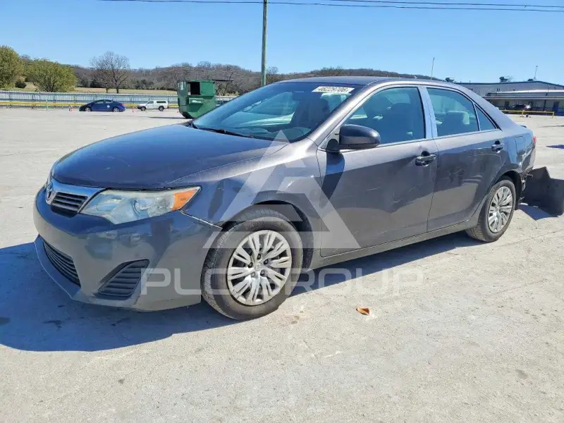 2014 Toyota CAMRY фото