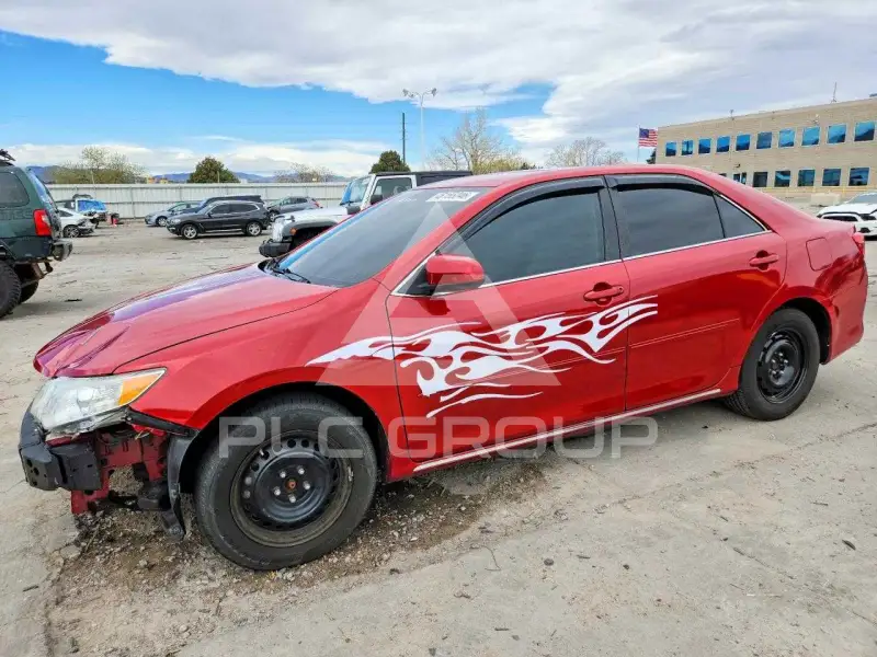 2014 Toyota CAMRY photo